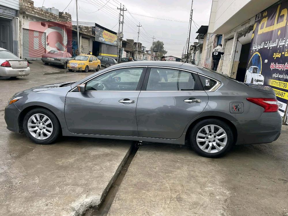 نيسان ألتيما